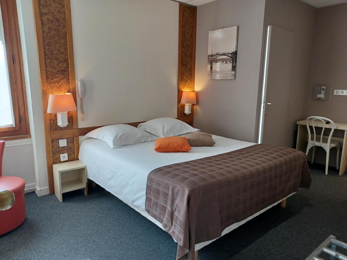 Logis - Hotel Restaurant Bellevue Annecy Exteriör bild