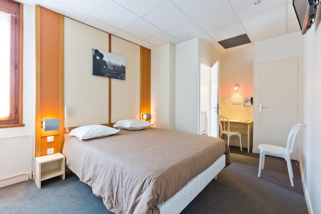Logis - Hotel Restaurant Bellevue Annecy Exteriör bild